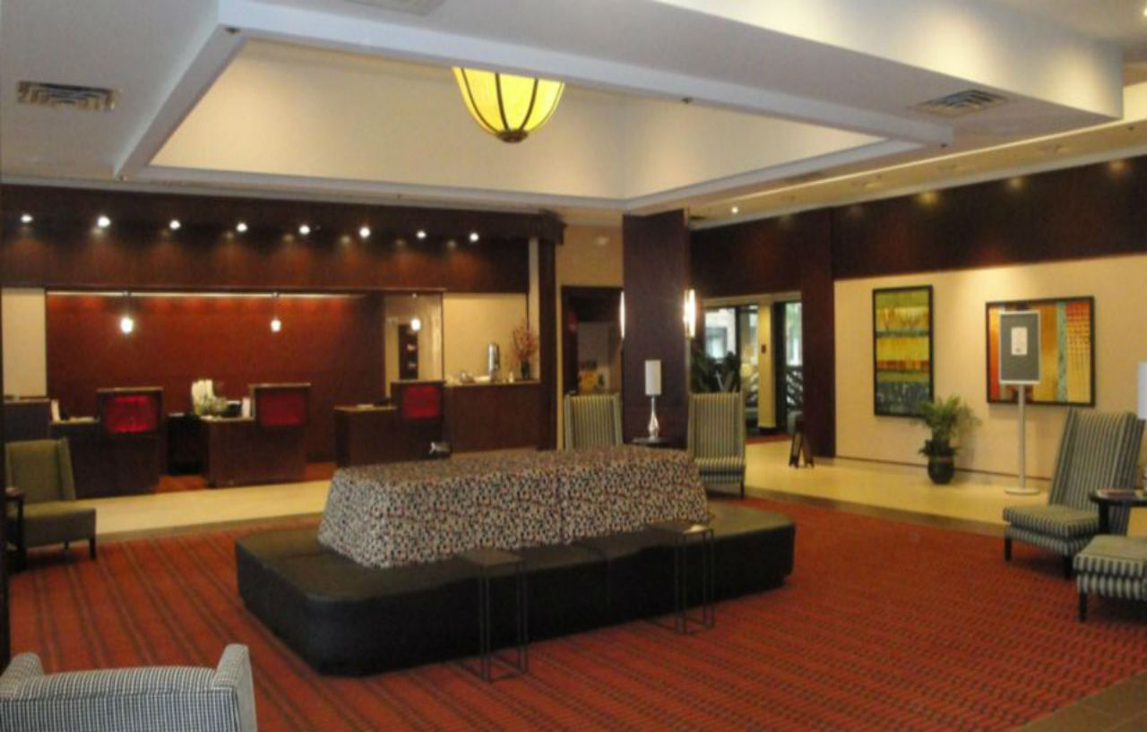 Sheraton Grand Rapids Airport Hotel Cascade Extérieur photo